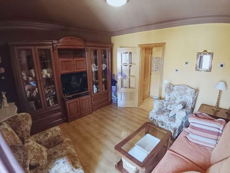 Alquiler de piso en Trobajo del Camino - Foto 3