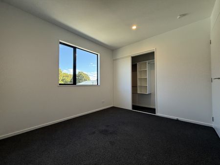 Unit 4, 102 Edinburgh Street, Spreydon, Christchurch - Photo 2
