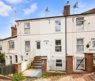 3 bedroom terraced house to rent - Photo 4