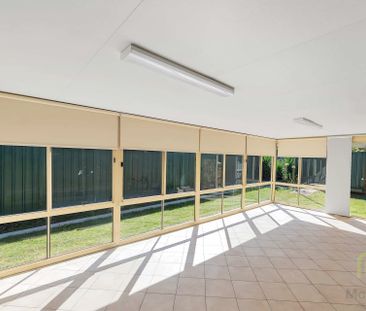 Fantastic family living in the heart of Monash! - Photo 2