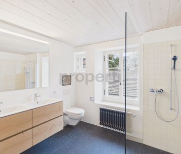 Charming historic 4.5-room apartment in Stäfa - Photo 1