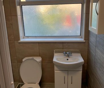 Room in a Shared House, Corporation St, E15 - Photo 4