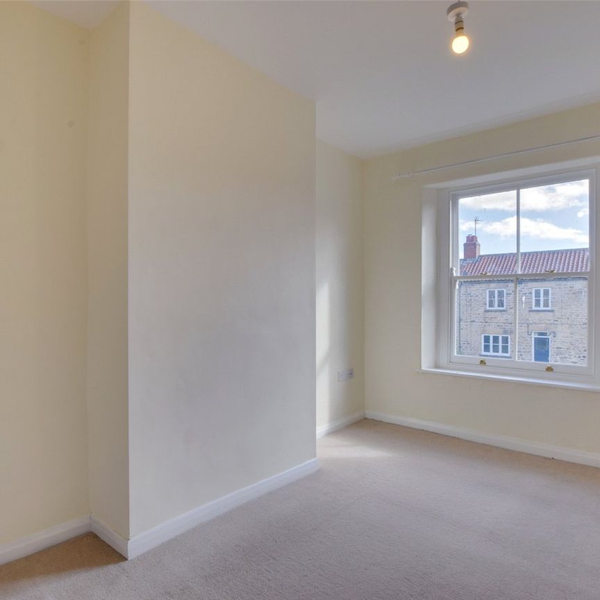 7, Duke Street, Staindrop, Darlington, Durham, DL2 3LX - Photo 1