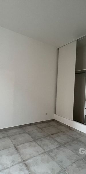 À LOUER Appartement 2 pièce(s) À SEILLONS, - Photo 1