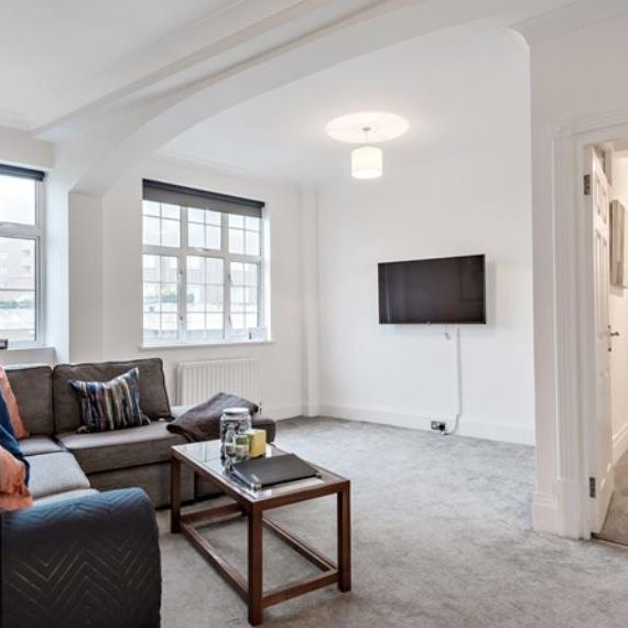 2 bedroom property to rent - Photo 1