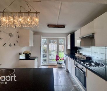 2 bedroom maisonette to rent - Photo 3