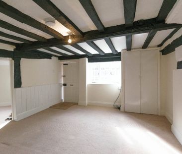 2 Bedroom - The Borough, Crondall - Photo 2