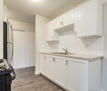 Premier Suite - 2 Bedroom - Photo 4