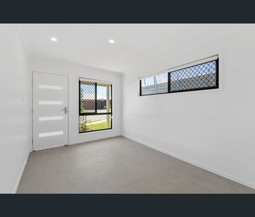 27 Edinburgh Street, Ripley, Qld 4306 - Photo 2