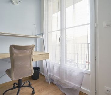 CHEVIGNE Roommate 4 Bedrooms at Reims - Photo 3