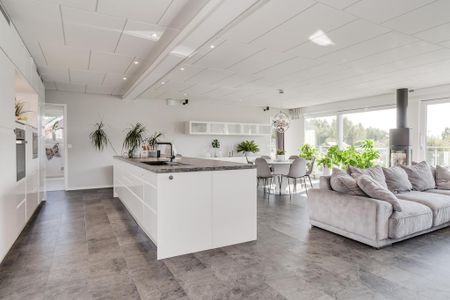 Kolbacksvägen, Ursviken - Photo 2