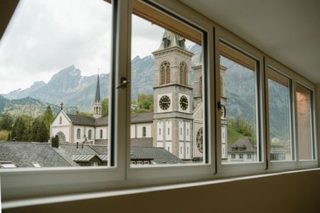 3.5 Zimmer, 105 m², 4. Stock - Photo 3