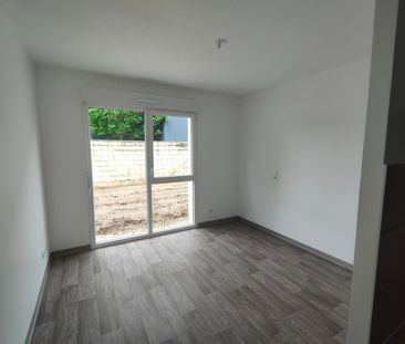 Location Appartement 1 pièce 19m² FRANQUEVILLE ST PIERRE 76520 - Photo 1