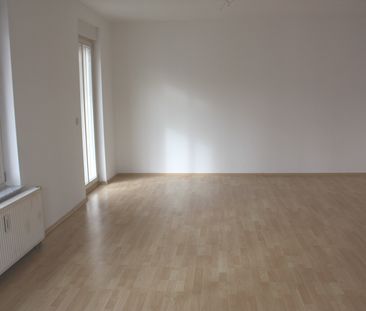 Wohnen in Plauen – 2 Balkone! - Photo 1