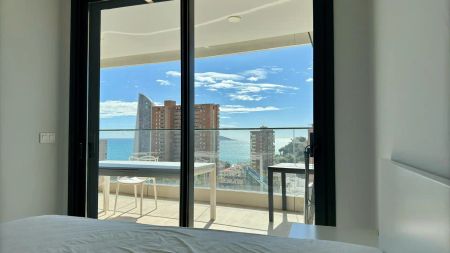 Apartamento de alquiler en Avenida Avenida de Benisa, Playa Poniente - Photo 5