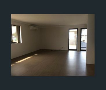 Don't miss out on this property! - Photo 1