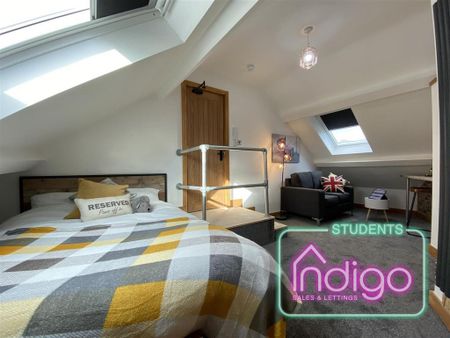 1 bedroom in a house share to rent - Photo 3