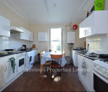 8 Bedroom Houses, Hyde Park, Headingley, Leeds - Photo 4