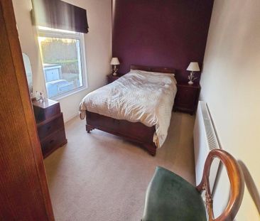 2 bedroom end of terrace house to rent - Photo 5