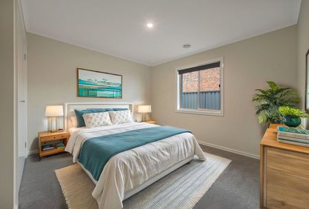 Effortless Living with Modern Comfort - Photo 3