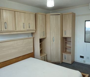 3 Bed Flat, Kendal Tower, B17 - Photo 5