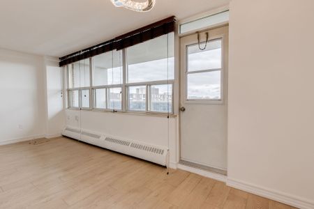 For Lease - 270 Palmdale Drive Unit# 1704, Toronto, Ontario - Photo 3