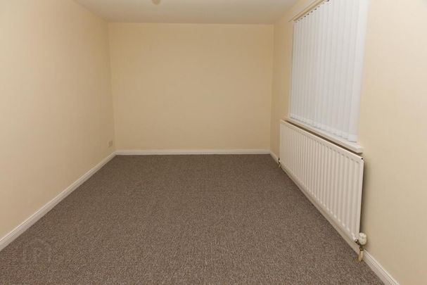 30 Ballynoe Gardens, Bangor, BT19 1SA - Photo 1