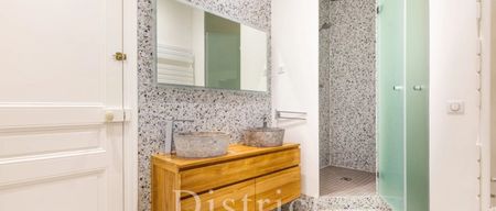 Appartement • Saint Philippe du Roule - Photo 5