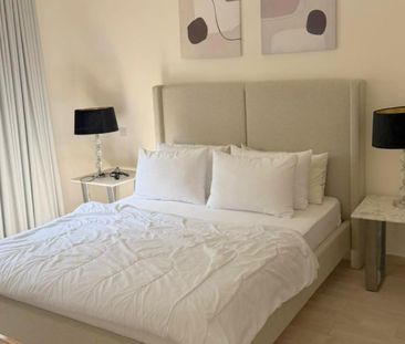 LARGE 1 BR READY TO MOVE | FURNISHED| GOLF ESTATE - Photo 3