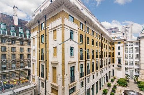 North Block, County Hall Apartments - Photo 1