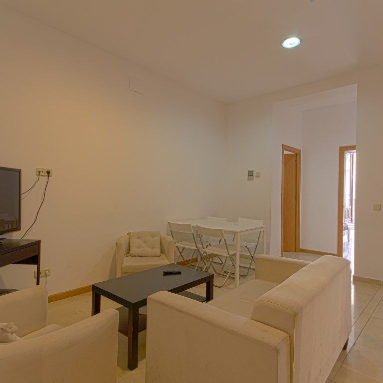 Wonderful double room in Bordadores - Photo 1