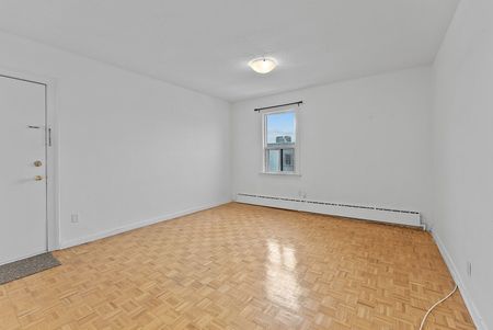 For Lease - 5 Crang Avenue Unit# 3, Toronto, Ontario - Photo 5