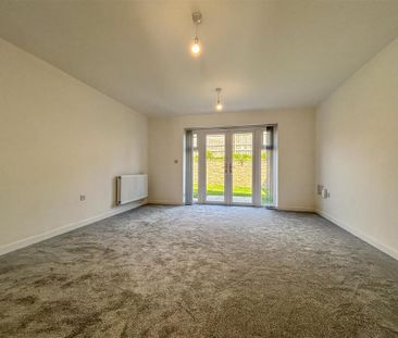 2 bedroom semi-detached house to rent - Photo 2