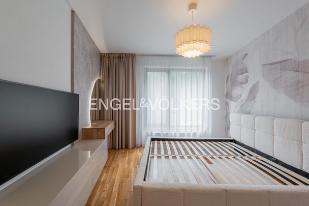 Apartment for rent, 3+kk - 2 bedrooms, 82m - Photo 1