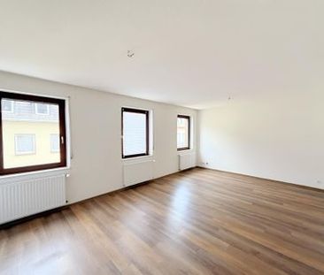 GROßZÜGIGE MASIONETTE WOHNUNG IN KREFELDER INNENSTADT ZU MIETEN! - Foto 1