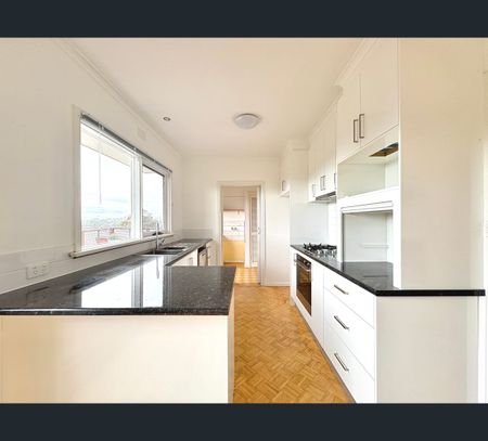 45 Cara Road, Highton, Vic 3216 - Photo 2