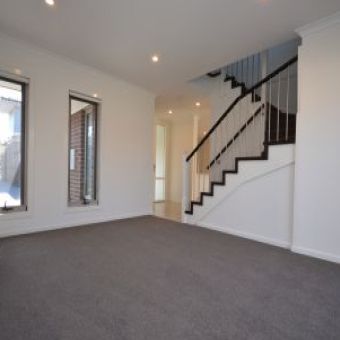 2/308 Raleigh Street, Thornbury VIC 3071 - House For Rent | Domain - Photo 1