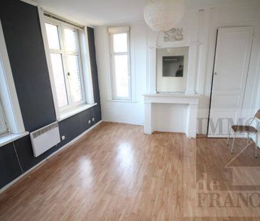 Location appartement 1 pièce 23.77 m² à Lille (59000) VIEUX LILLE C... - Photo 2