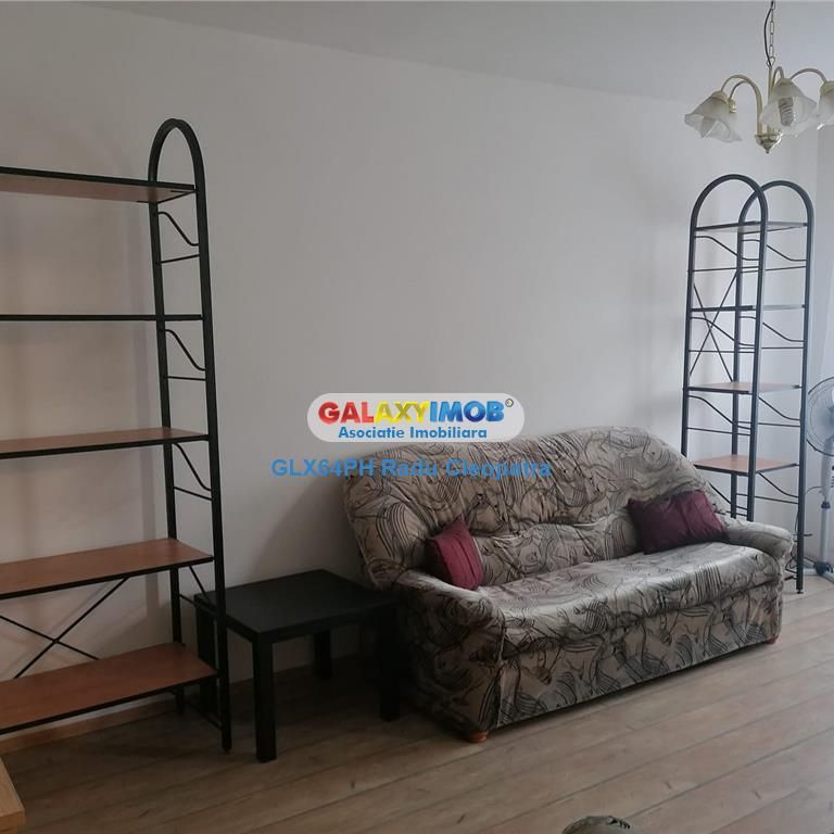 Inchiriere apartament 3 camere, Ploiesti, zona 9 Mai - Fotografie 1