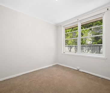 3 Wedge Crescent, Turner ACT 2612 - House For Rent | Domain - Photo 2