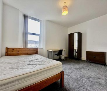 8 bedroom house to rent - Photo 4