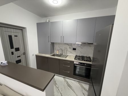 Studio modern recent renovat zona metrou Basarab/Titulescu - Fotografie 5