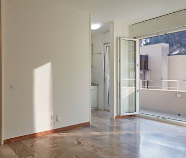 Monolocale con terrazzo a Lugano - Photo 1