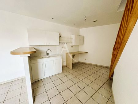 Location Appartement 2 pièces 45m² - Photo 2