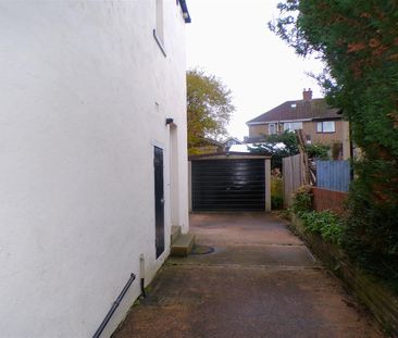 Priesthorpe Avenue, Pudsey, LS28 7TG - Photo 6