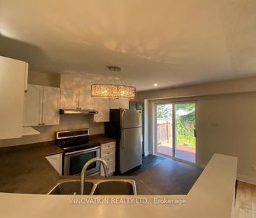 For Lease - 11 Cedar Park Street, Carlington - Central Park, Ontario - Photo 1