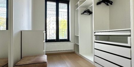 Appartement te huur in Antwerpen voor € 1.450 met 2 slaapkamers - Foto 2