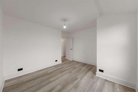 Norwood Road, London, SE27 - Photo 3