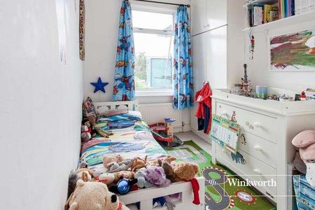 Langham Road, London, N15 - Photo 5