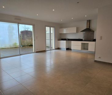 Location Maison 4 pièces 94m² GUJAN MESTRAS 33470 - Photo 4